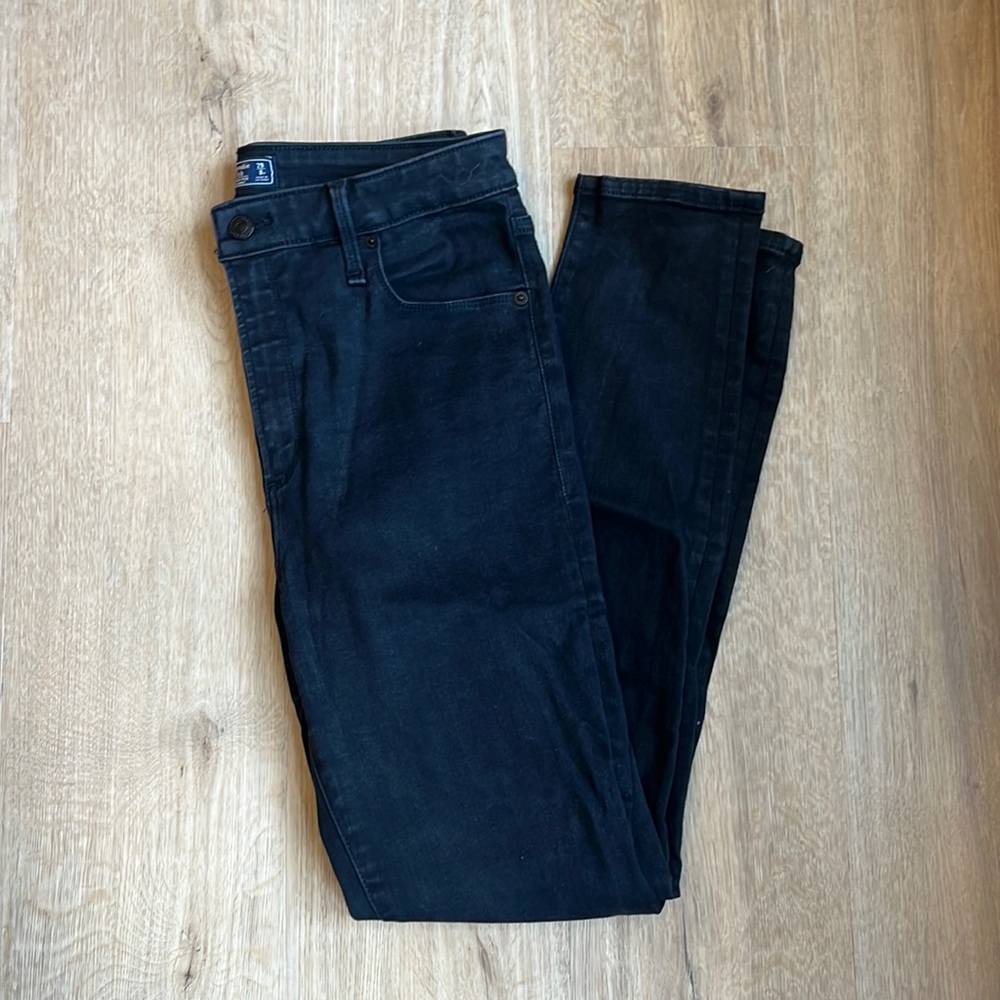 Abercrombie Black Hi-Rise Skinny Jeans